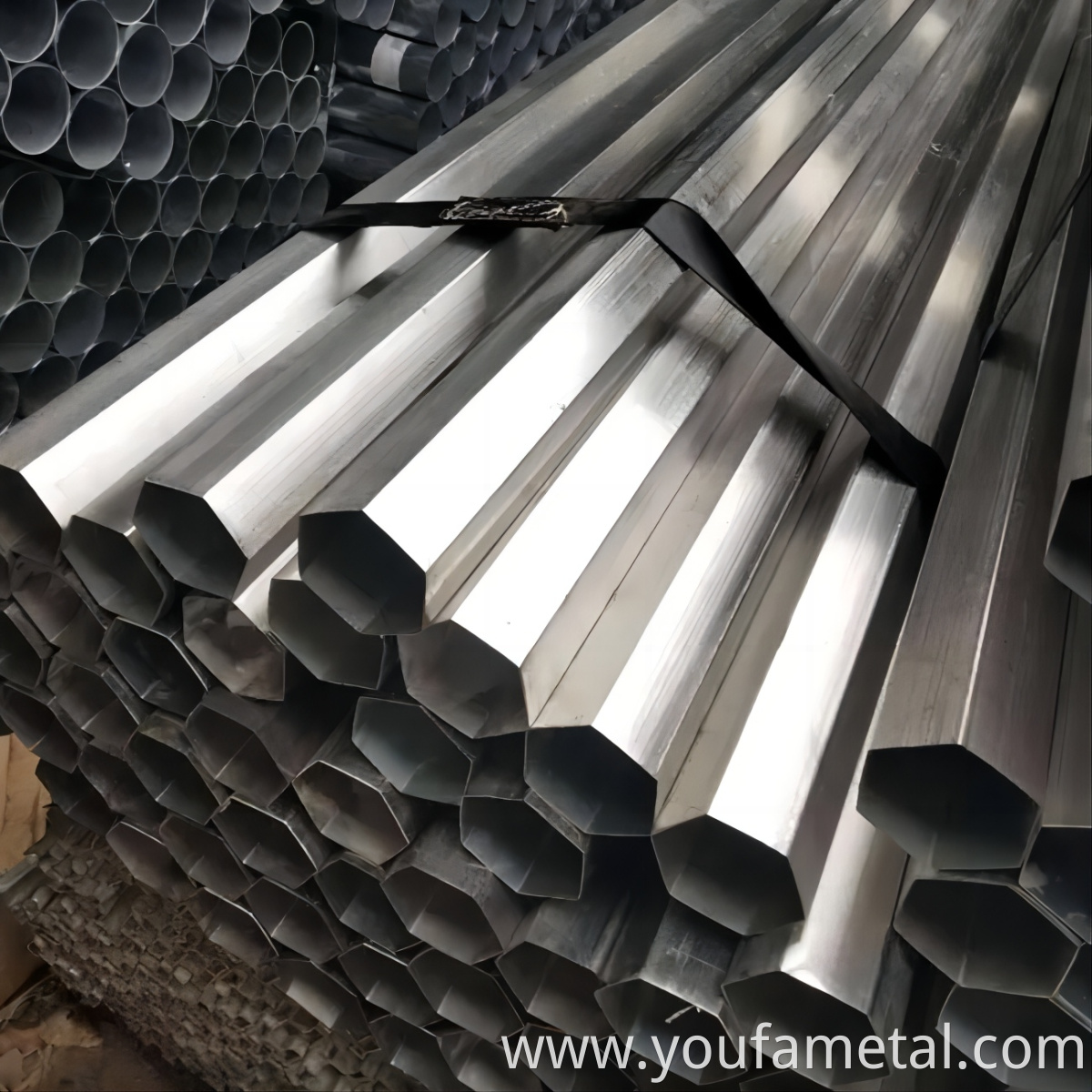Hexagonal steel pipe